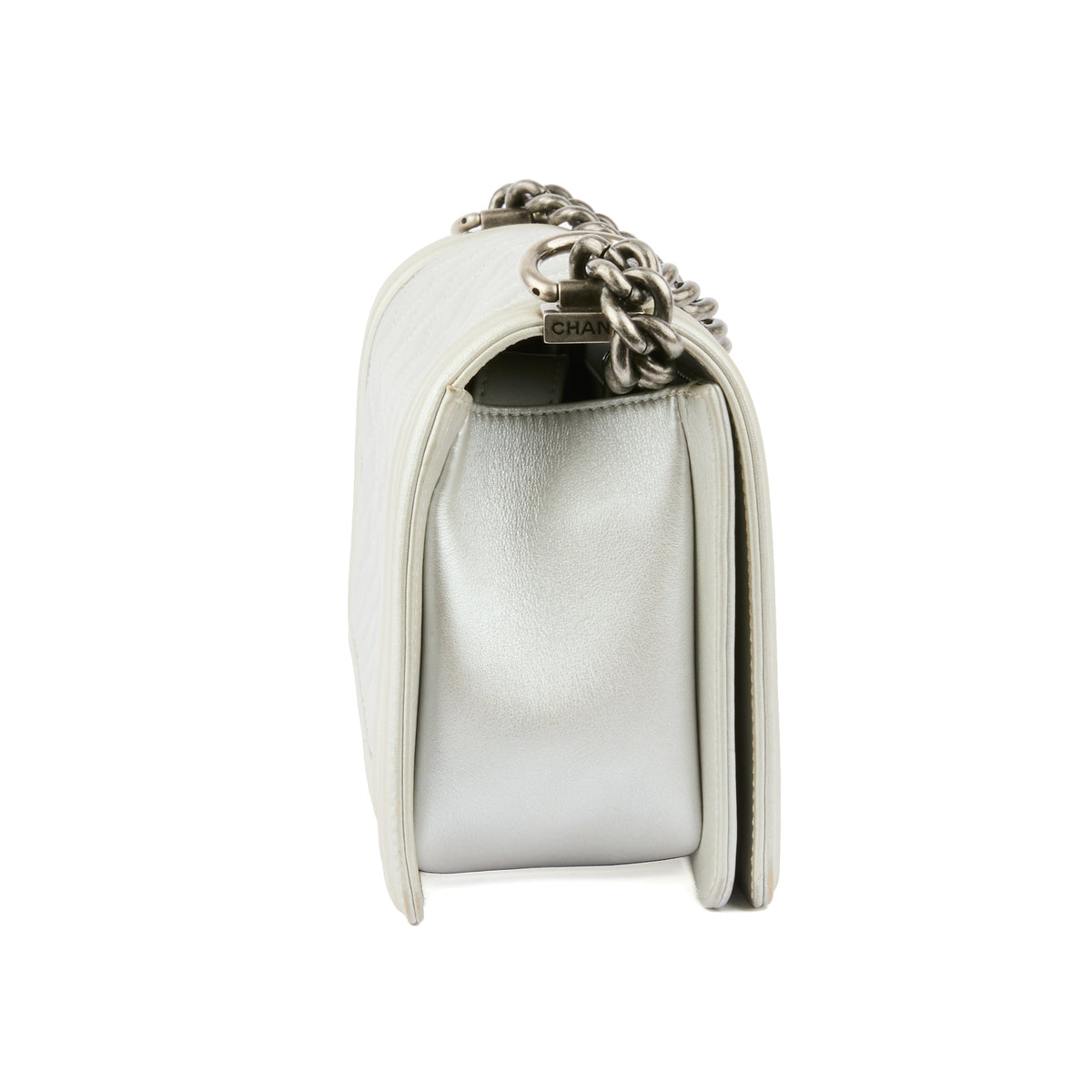 CHANEL - Sac bandoulière Boy cuir argenté - Handbag