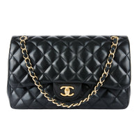 CHANEL - Classic Jumbo bag in black lambskin leather