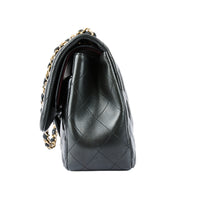 CHANEL - Classic Jumbo bag in black lambskin leather