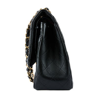 CHANEL - Classic Jumbo Bag in black lambskin