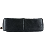 CHANEL - Classic Jumbo Bag in black lambskin