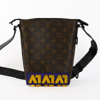 LOUIS VUITTON - Sac bandoulière Cruiser Messenger toile Monogram - Handbag