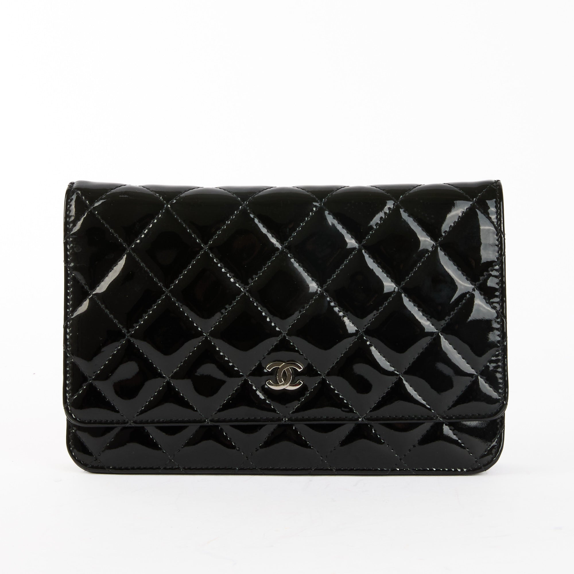 CHANEL - Sac bandoulière Wallet on Chain Classique cuir vernis noir - HandBag