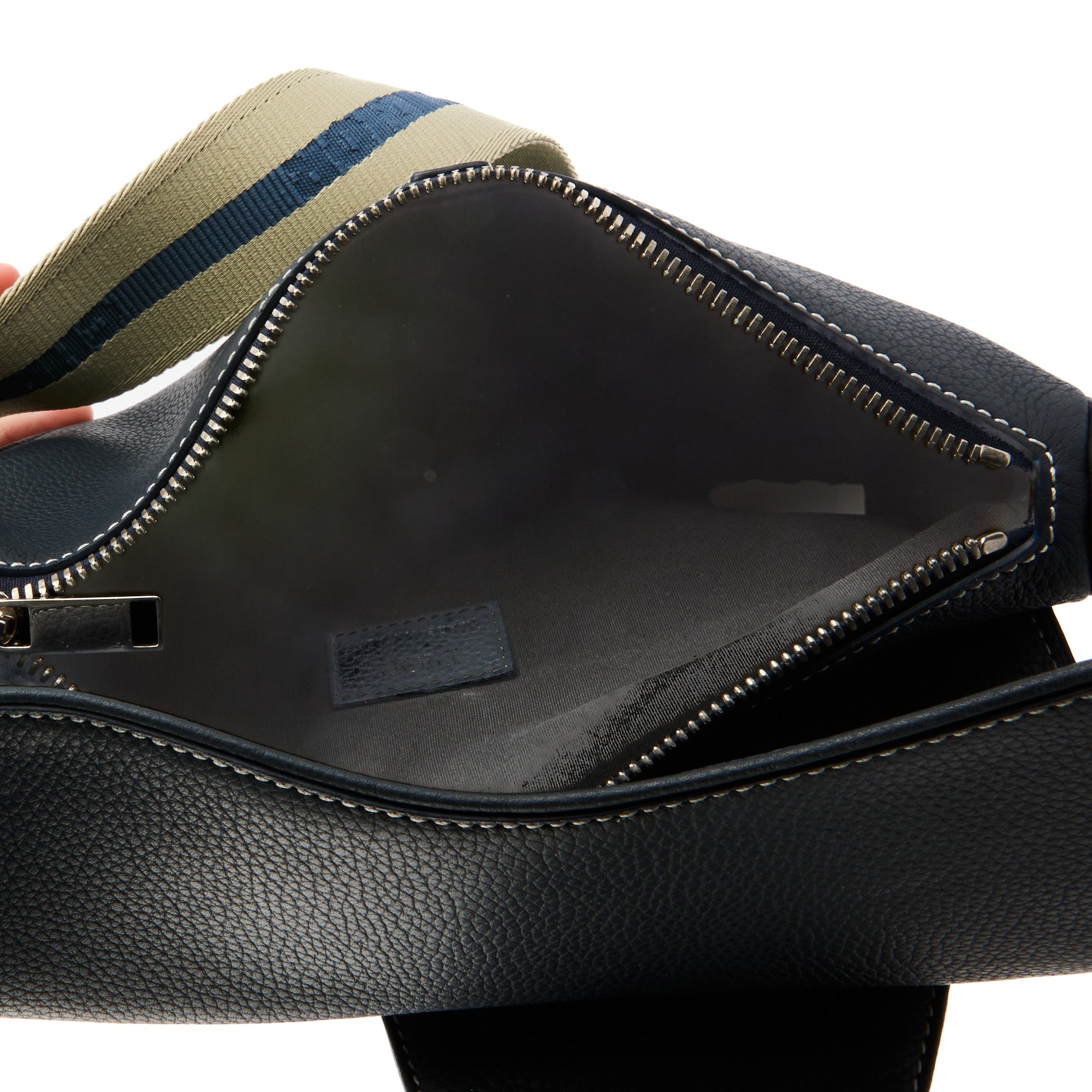 DIOR - Sac bandoulière Men Saddle cuir bleu marine - Handbag