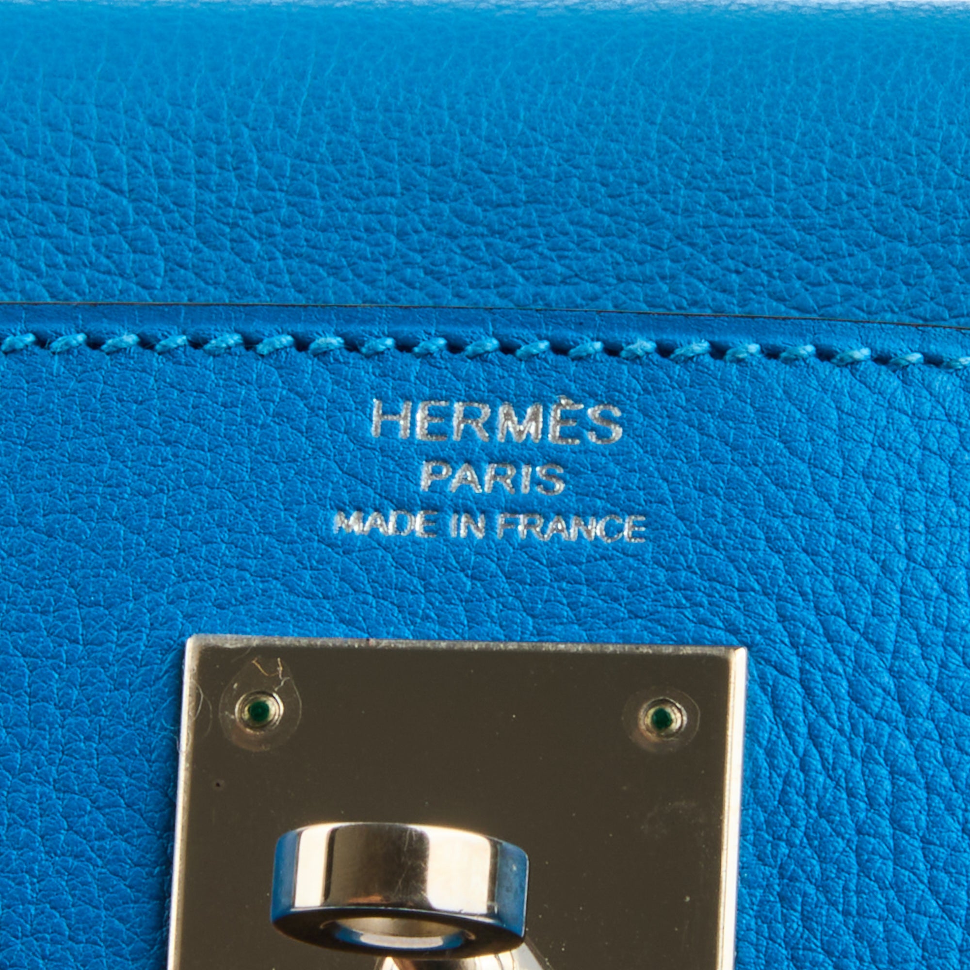 HERMES - Sac à main Kelly 28 Retourné cuir veau Swift bleu - Handbag