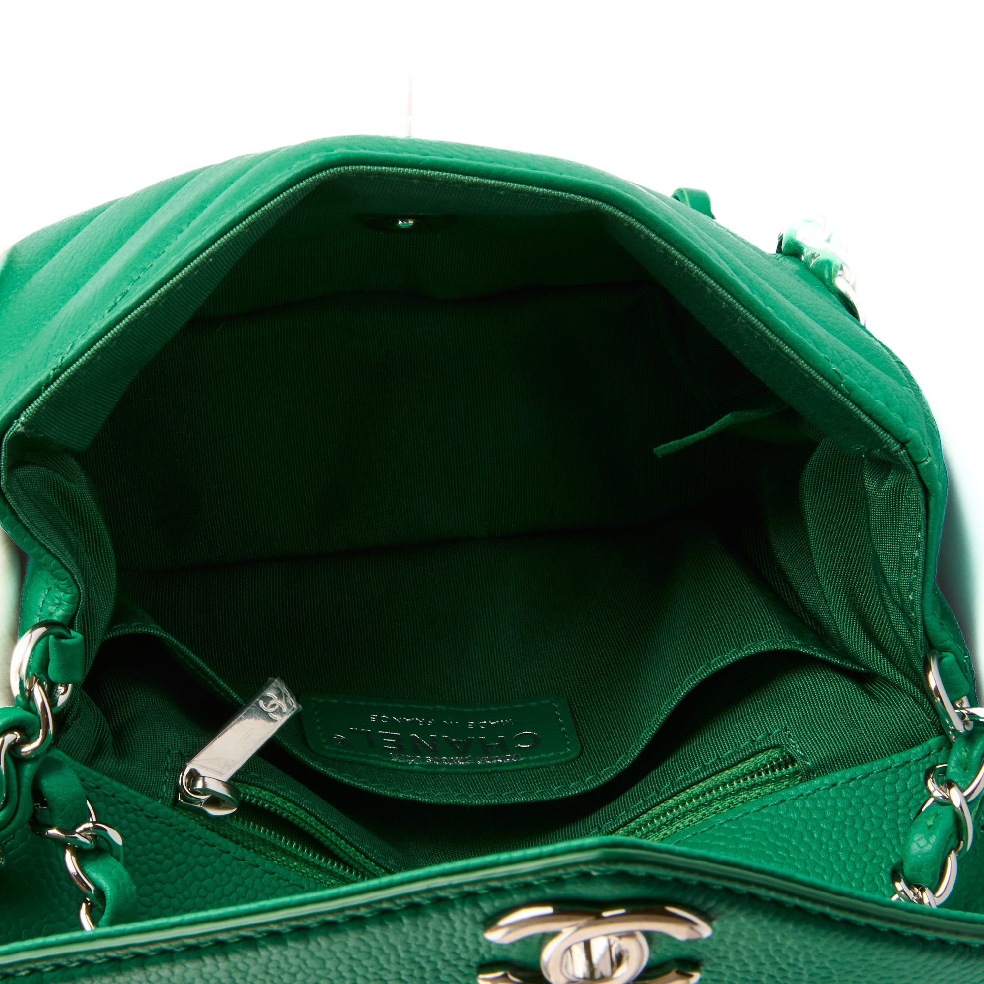 CHANEL - Sac bandoulière mini Data Center cuir chevron vert - Handbag