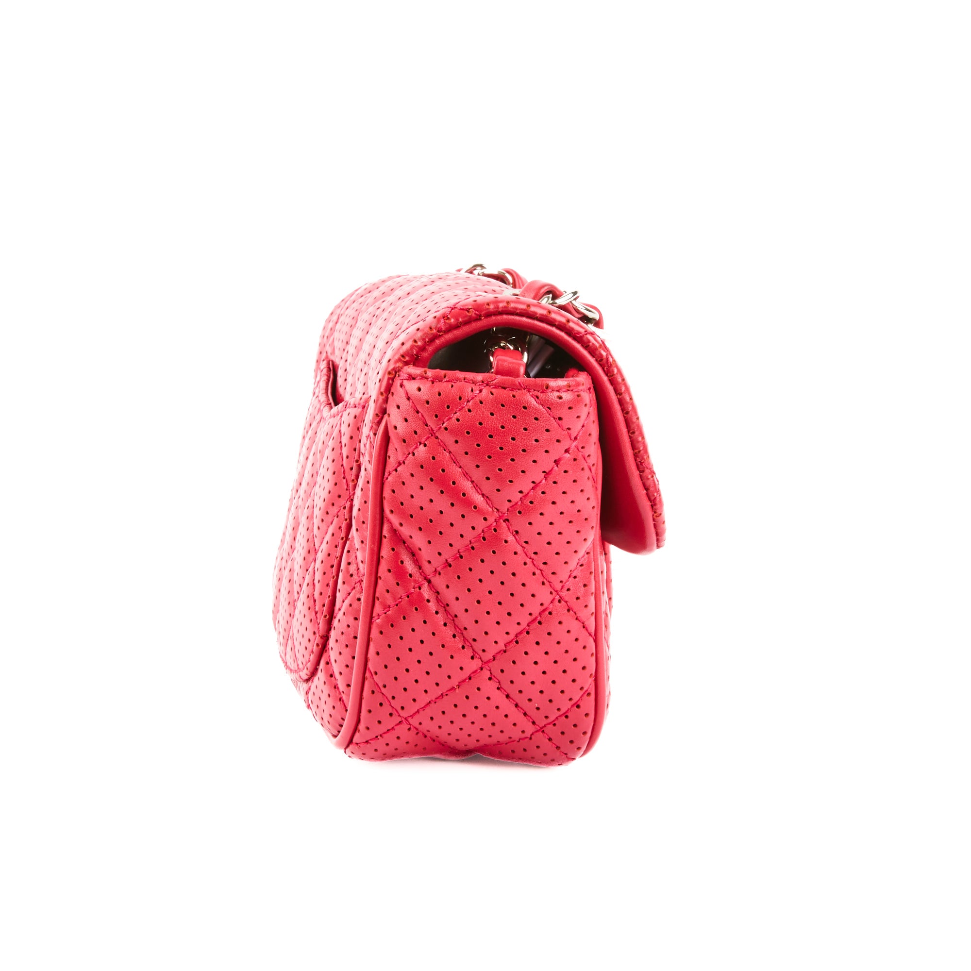 CHANEL - Sac bandoulière mini Timeless perforé rouge - Handbag
