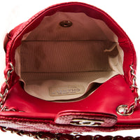 CHANEL - Sac bandoulière mini Timeless perforé rouge - Handbag