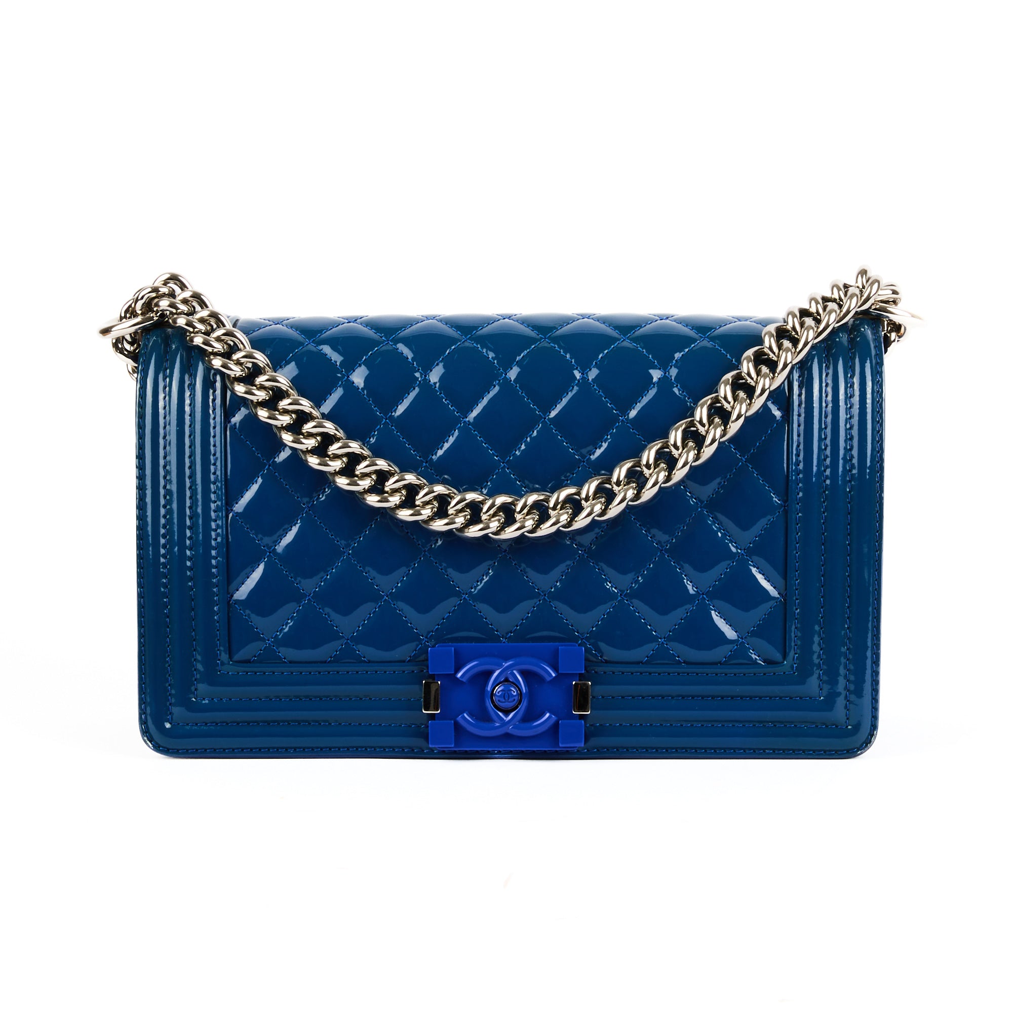 CHANEL - Sac bandoulière Boy Medium cuir vernis bleu - Handbag