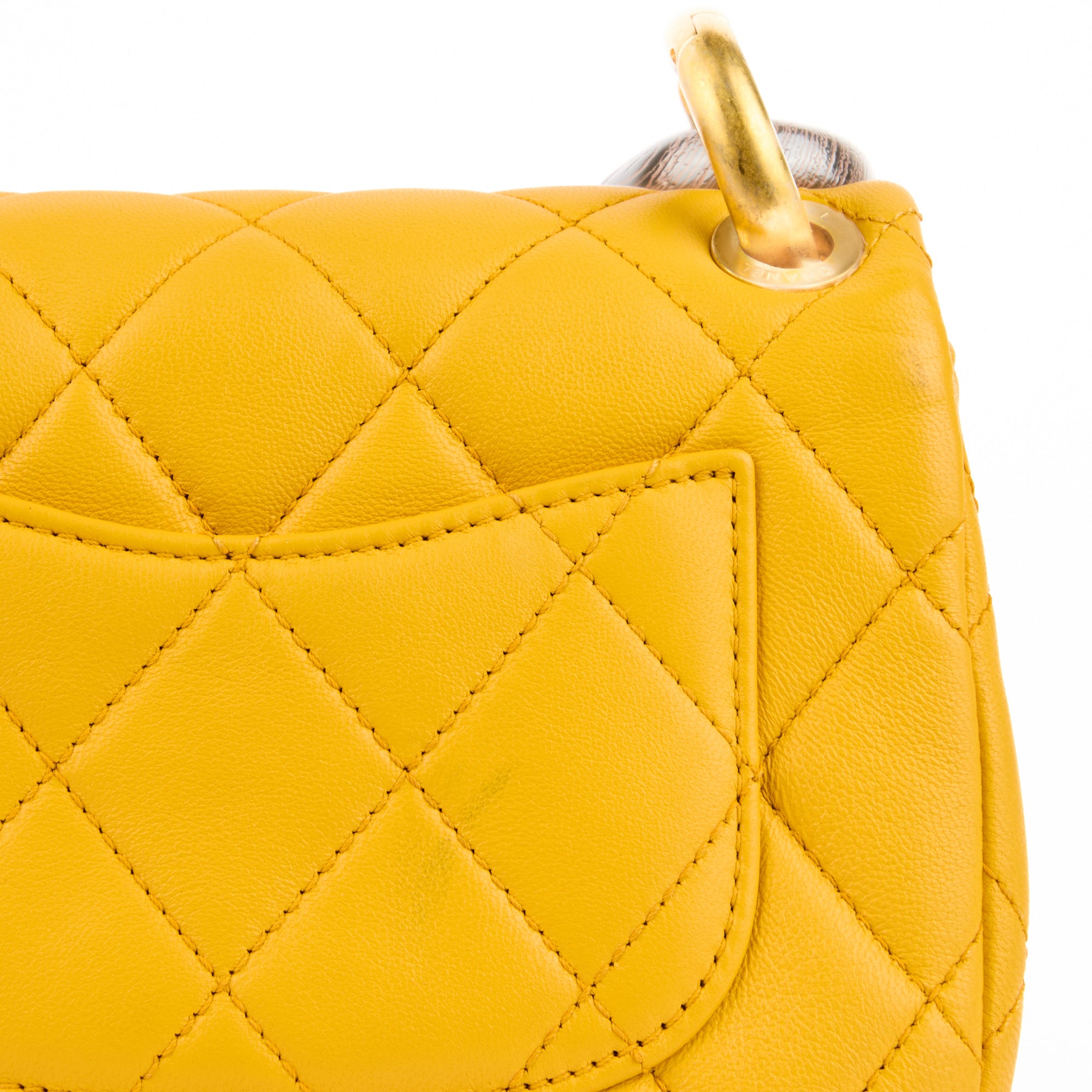 CHANEL - Sac bandoulière Mini Timeless Paris Dakar cuir jaune - Handbag
