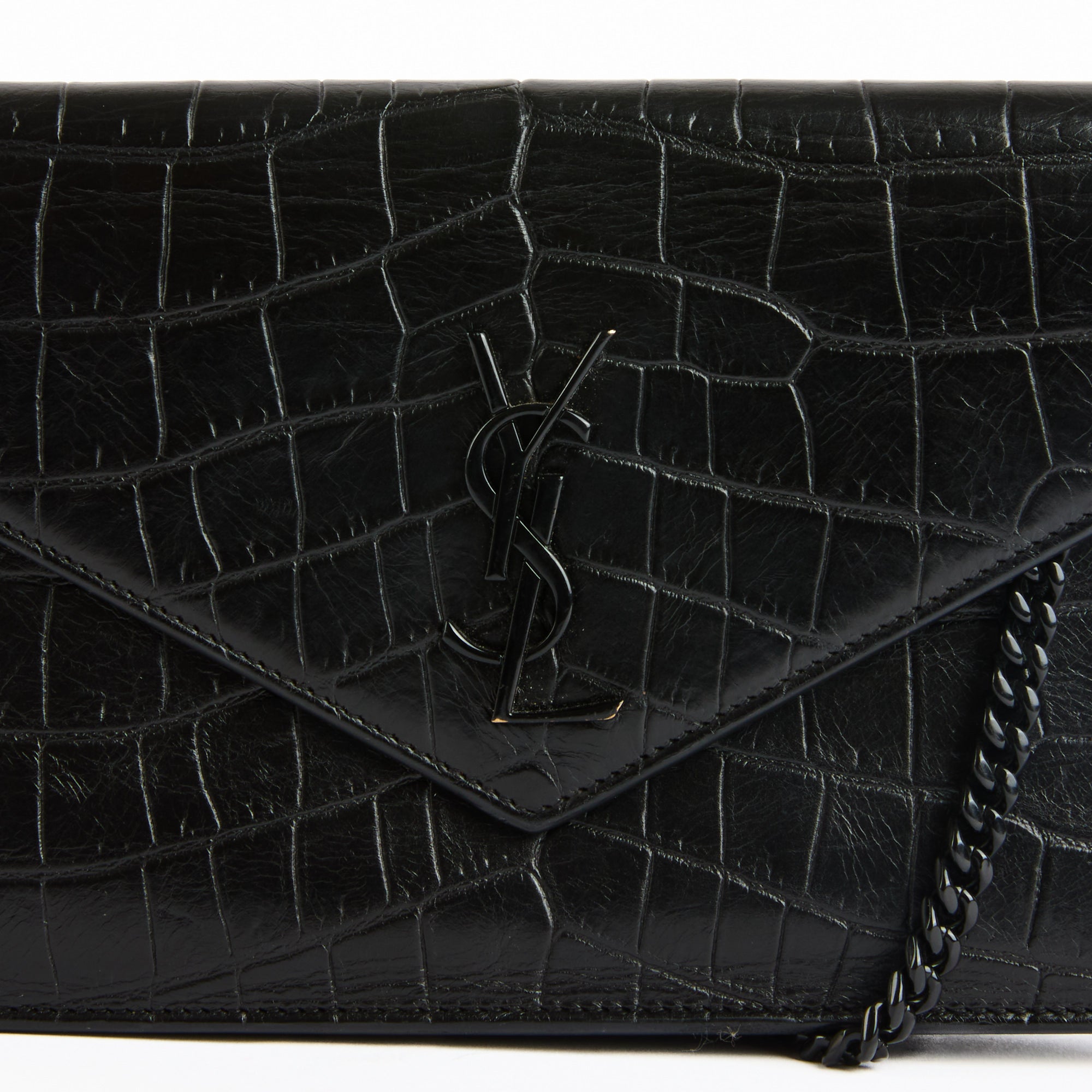 SAINT LAURENT - Sac bandoulière Enveloppe cuir embossé croco all black noir - Handbag