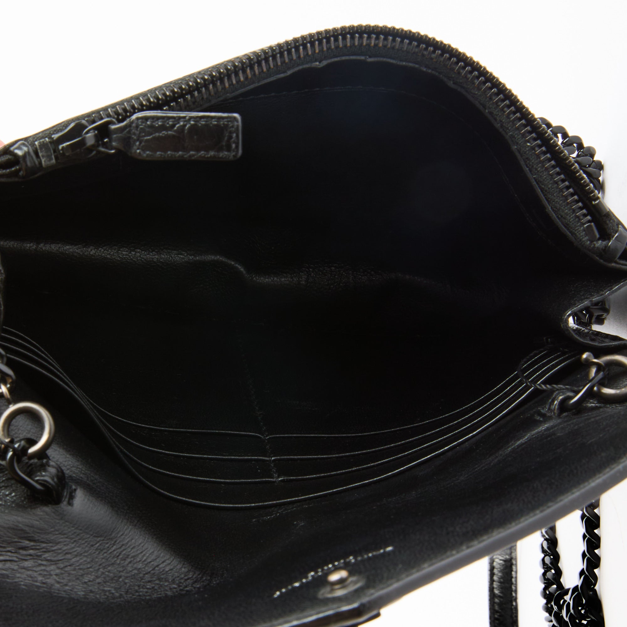 SAINT LAURENT - Sac bandoulière Enveloppe cuir embossé croco all black noir - Handbag