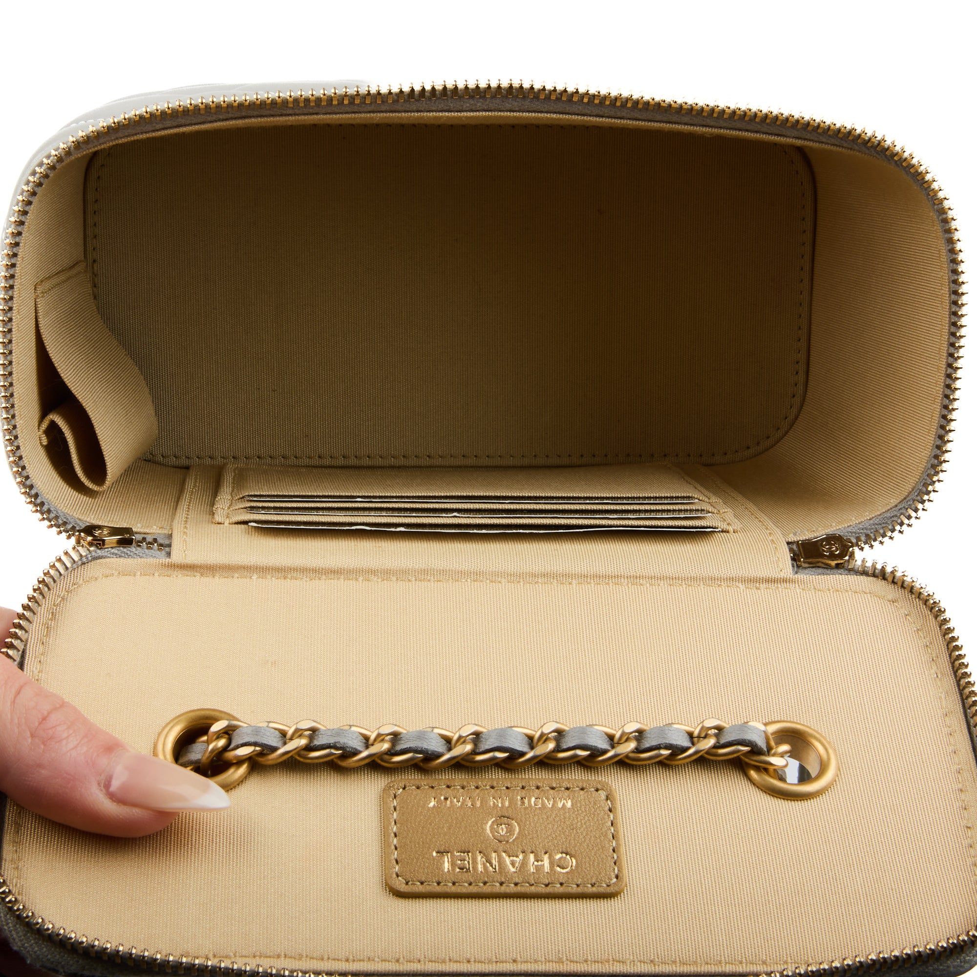 CHANEL - Sac bandoulière Vanity Logo cc cuir Gris - Hand Shoulder Bag