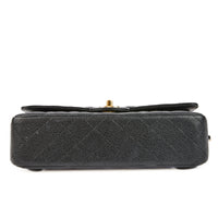 CHANEL - Sac bandoulière Classique 11.12 Timeless Medium cuir caviar noir - Handbag
