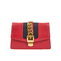 GUCCI - Sac bandoulière Mini Sylvie cuir rouge - Handbag