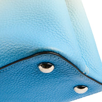 LOUIS VUITTON - Sac bandoulière Capucines MM Ombré cuir bleu - Handbag