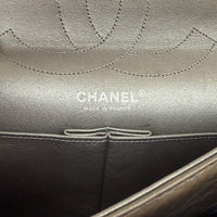 CHANEL - Maxi Jumbo 2.55 silver leather shoulder bag - Handbag