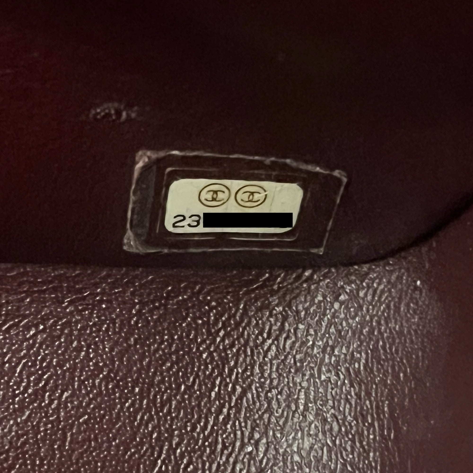 CHANEL - Sac bandoulière Jumbo Timeless classique cuir noir - Handbag