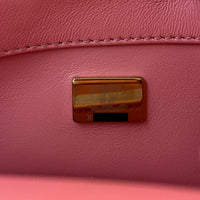 CHANEL - Sac bandoulière Mini flap matelassé cuir rose Chaine CC - Handbag