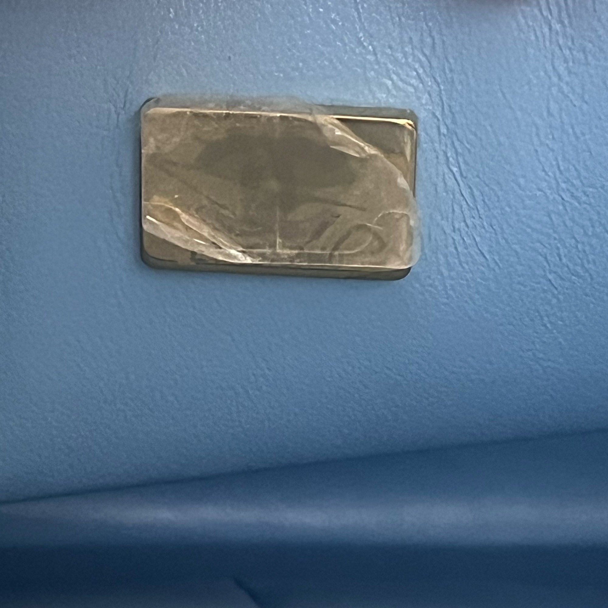 CHANEL - Sac bandoulière Timeless Medium 11.12 cuir caviar bleu - Handbag