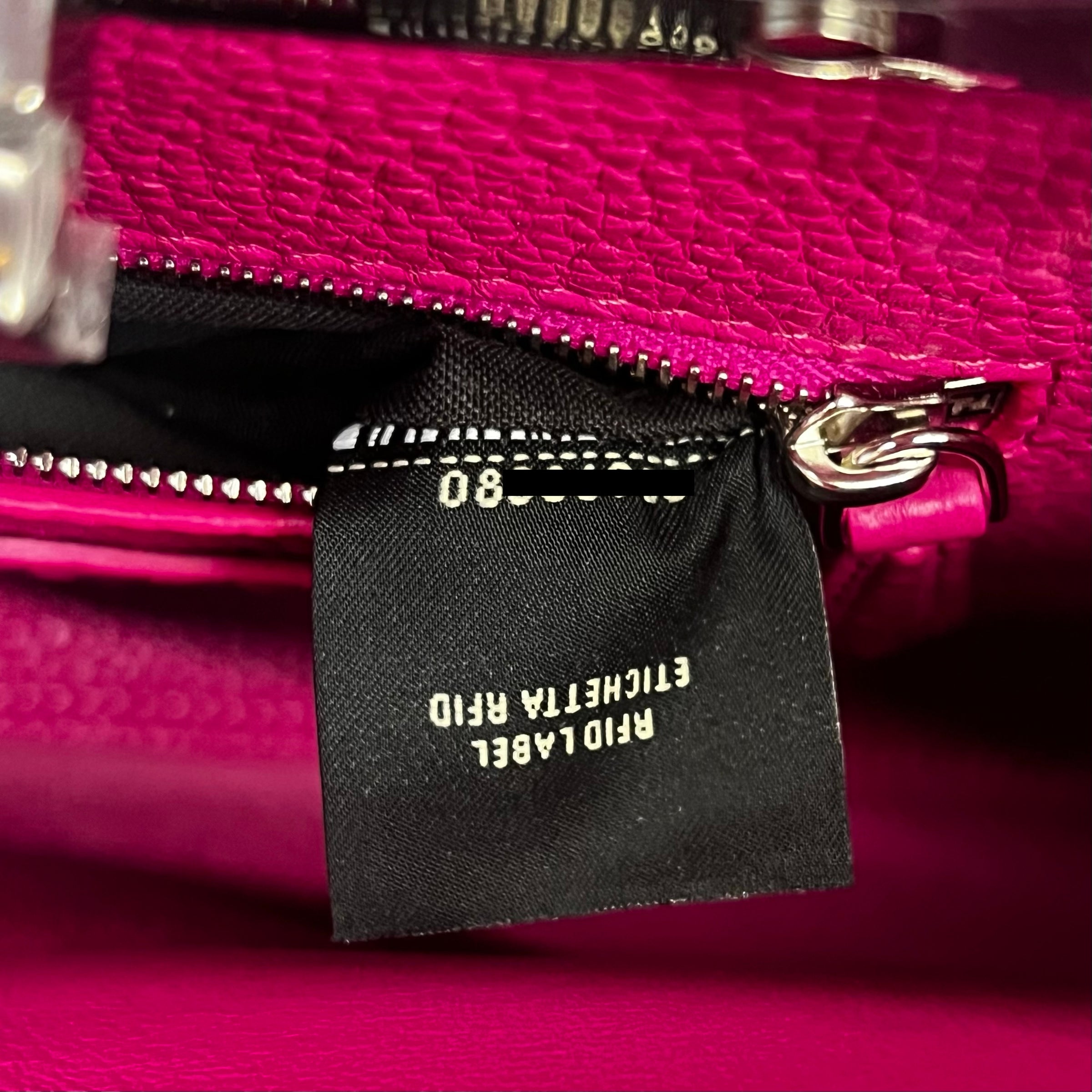 FENDI - Sac bandoulière Peekaboo IseeU Selleria cuir rose - Hand bag