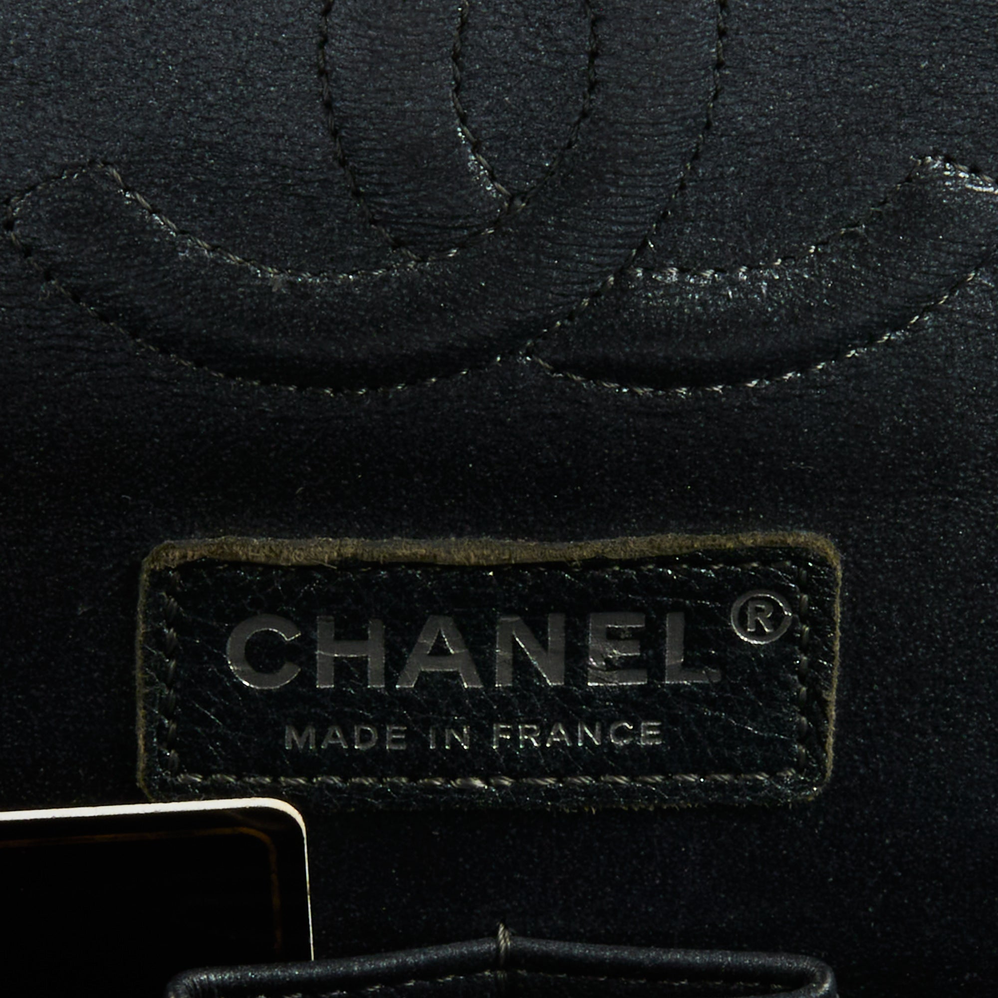 CHANEL - Sac bandoulière Timeless Medium 11.12 cuir caviar argenté - Handbag