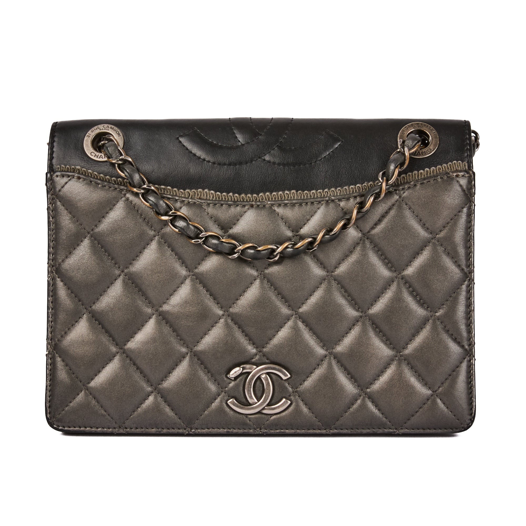 CHANEL Ballerine Quilted Gray Black Leather Bag – Authenticated Pre-Owned Luxury Bag from LuxSpace Paris