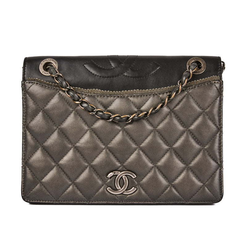CHANEL Ballerine Quilted Gray Black Leather Bag – Authenticated Pre-Owned Luxury Bag from LuxSpace Paris