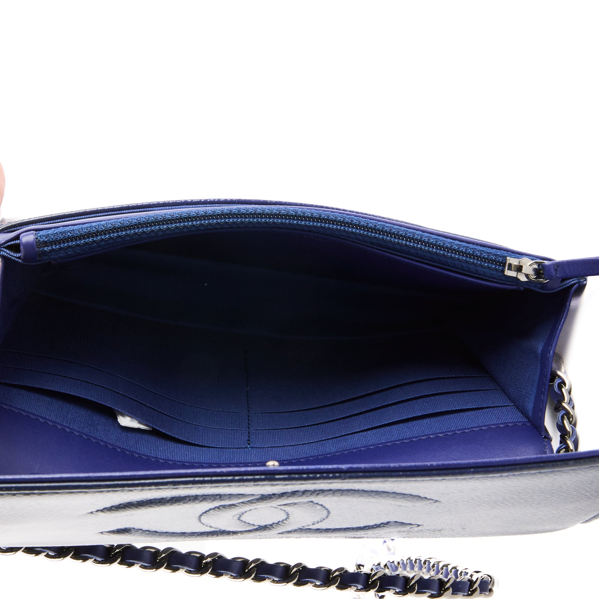 CHANEL - Sac bandoulière Wallet on Chain cuir vernis bleu marine - Shoulder Handbag