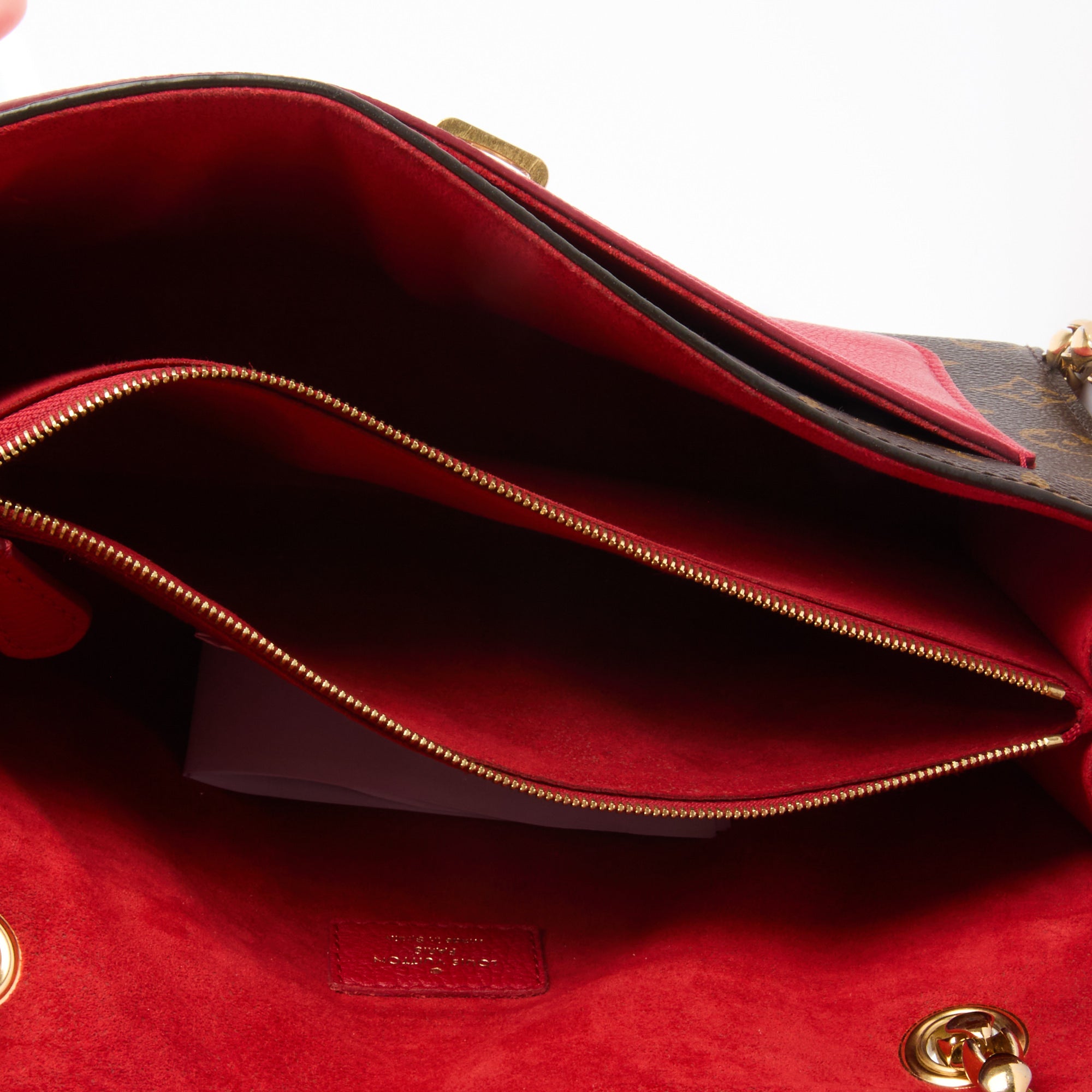 LOUIS VUITTON - Victoire shoulder bag Monogram canvas red leather - Handbag