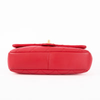 CHANEL - Sac bandoulière Top Handle In The Loop cuir rouge - Handbag