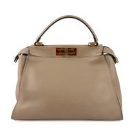 FENDI - Sac bandoulière Peekaboo Medium cuir Taupe - Hand Bag