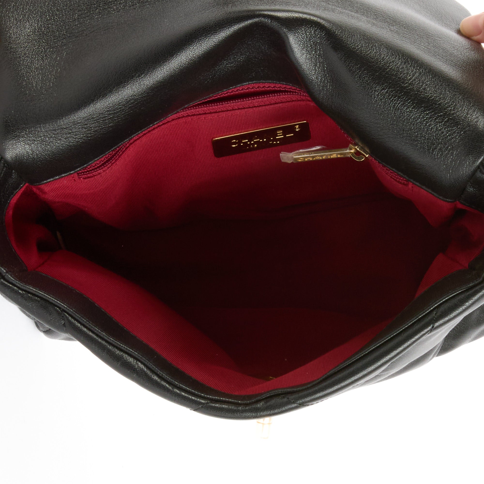 CHANEL - Sac bandoulière 19 Small cuir noir - Handbag