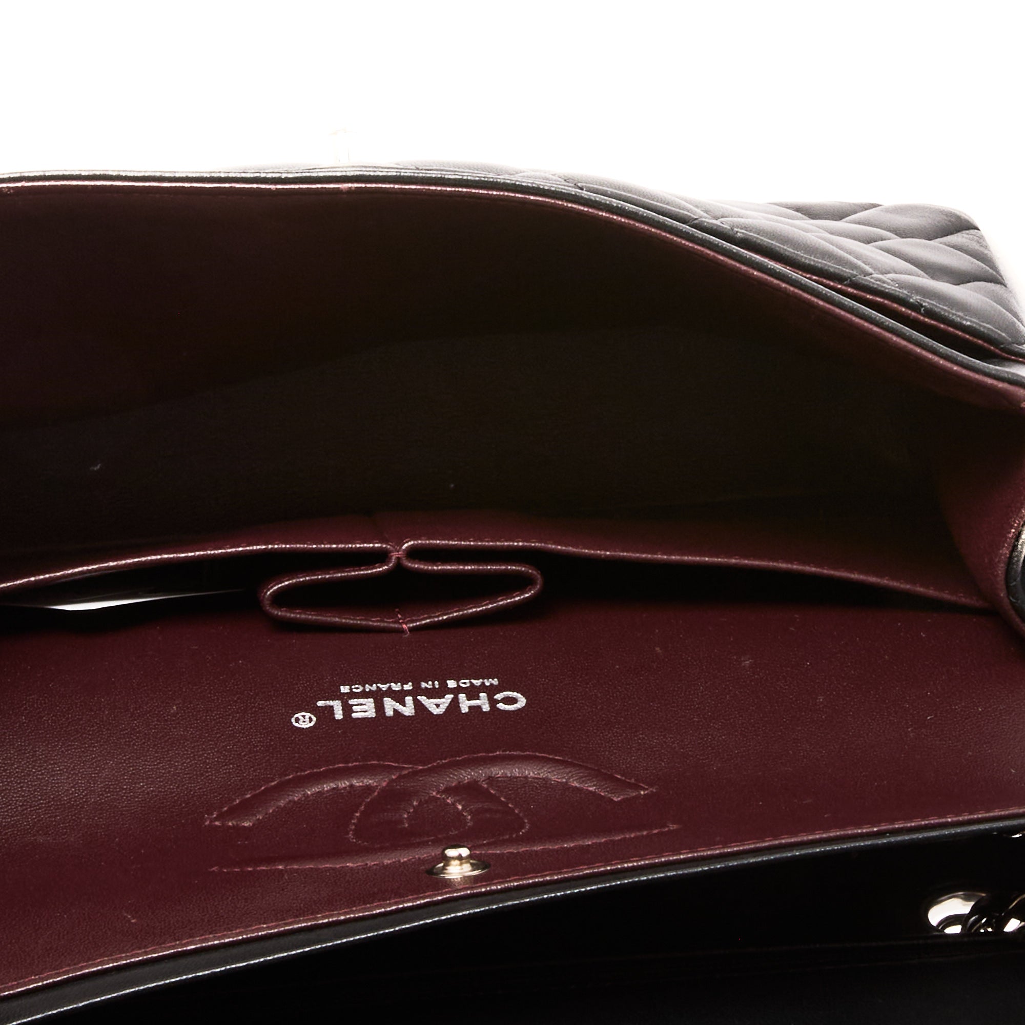 CHANEL - Timeless Classic Black Leather Shoulder Bag - Handbag