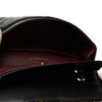 CHANEL - Sac bandoulière Timeless Classique 11.12 cuir caviar noir - Hand bag