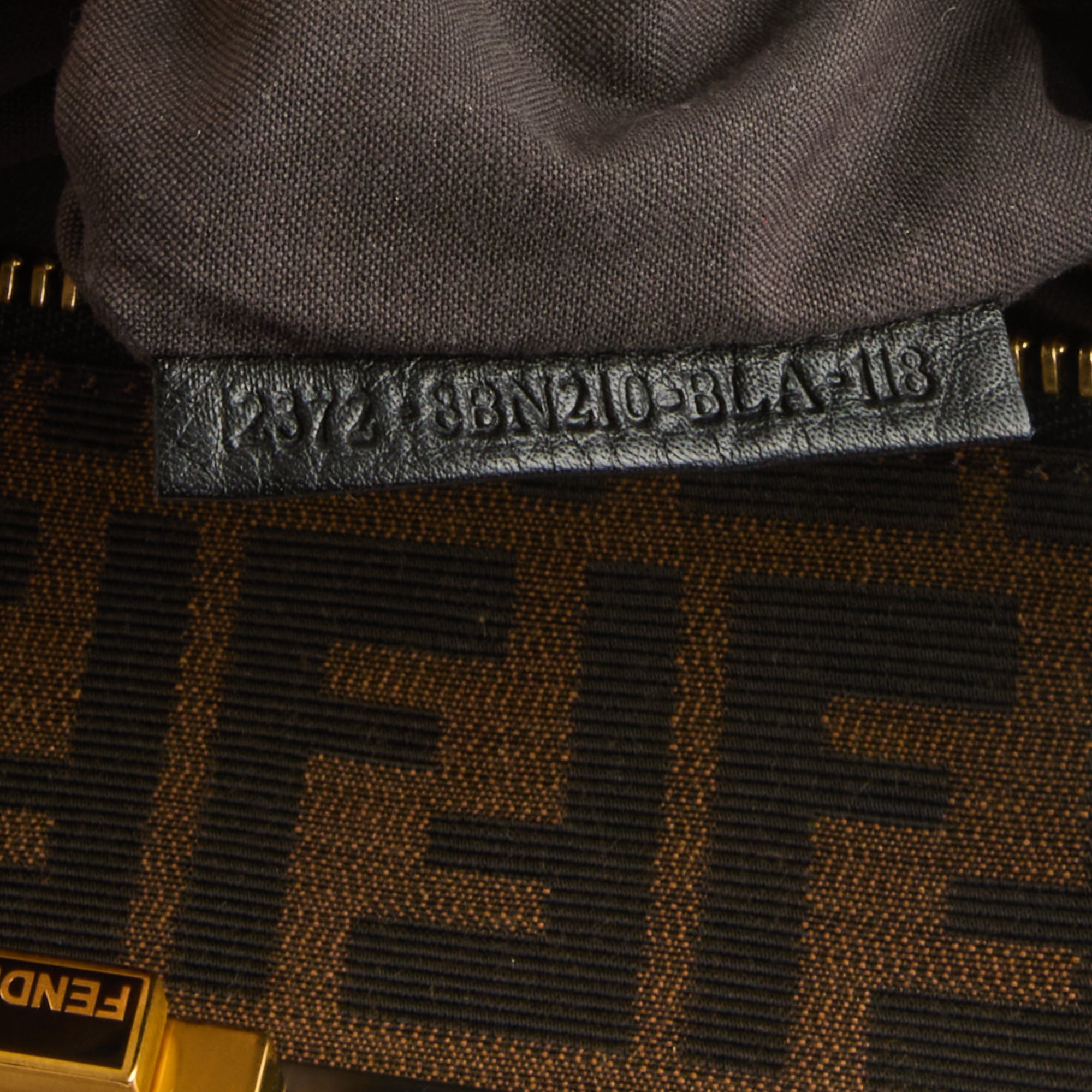 FENDI - Sac à main Peekaboo Large cuir marron - Hand bag