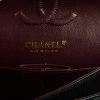 CHANEL - Sac bandoulière Small Classique Timeless cuir noir - Handbag