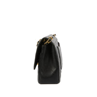 CHANEL - Timeless caviar leather shoulder bag - Handbag