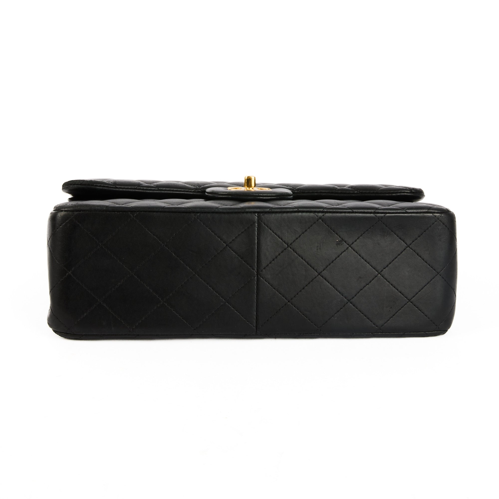 CHANEL - Sac bandoulière Jumbo Timeless classique cuir noir - Handbag