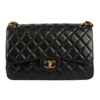 CHANEL - Sac bandoulière Jumbo Timeless classique cuir noir - Handbag