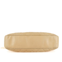 CHANEL - Sac à main cabas Caméra vintage Logo CC cuir matelassé beige - Handbag