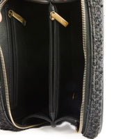 CHANEL - Vanity CC Logo handbag in black leather - Handbag 