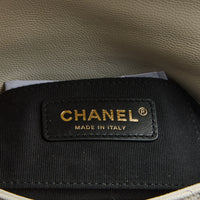 CHANEL - Sac bandoulière mini square Twist Your Buttons Flap cuir blanc - Handbag