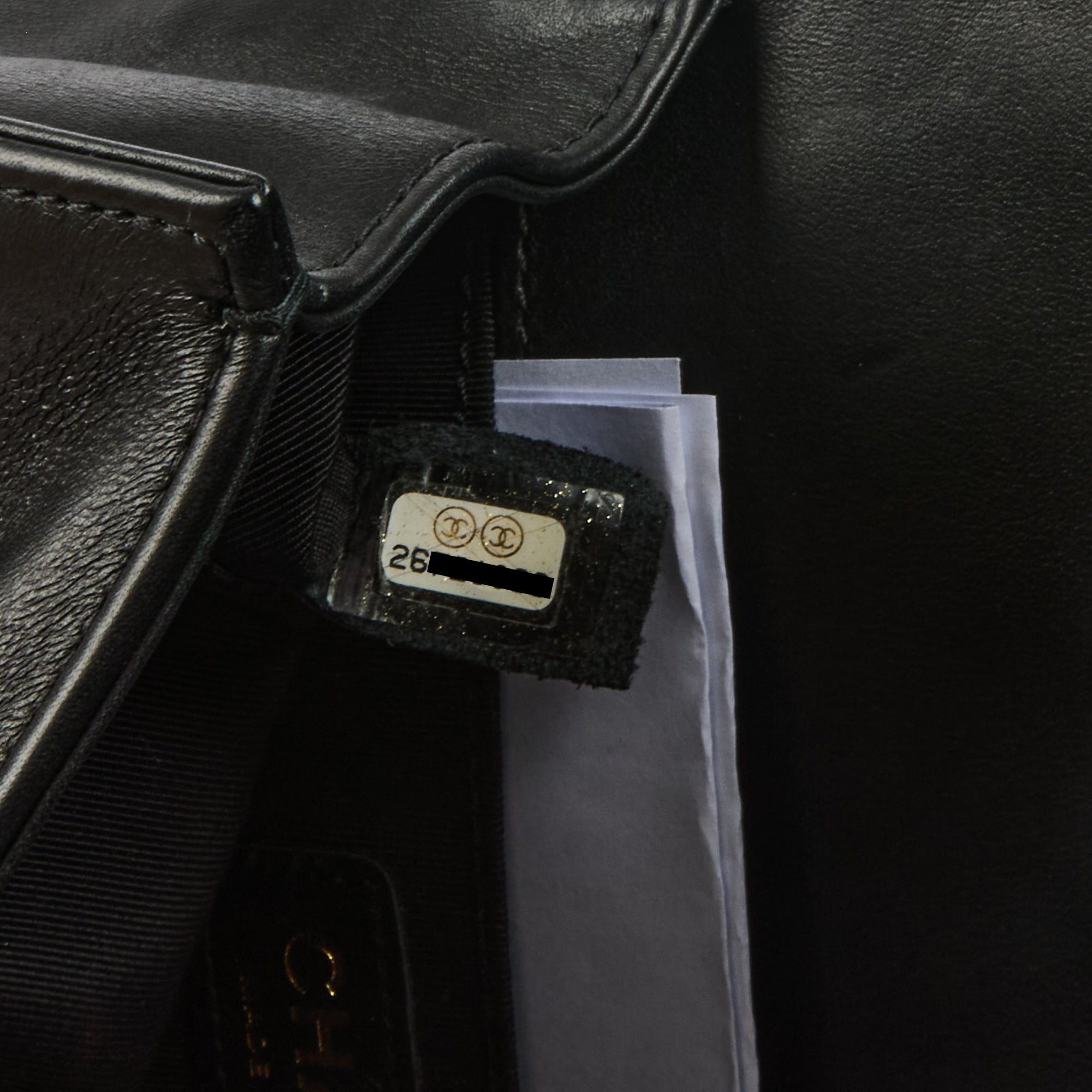 CHANEL - Sac bandoulière Mini Boy Chevron cuir noir - Handbag