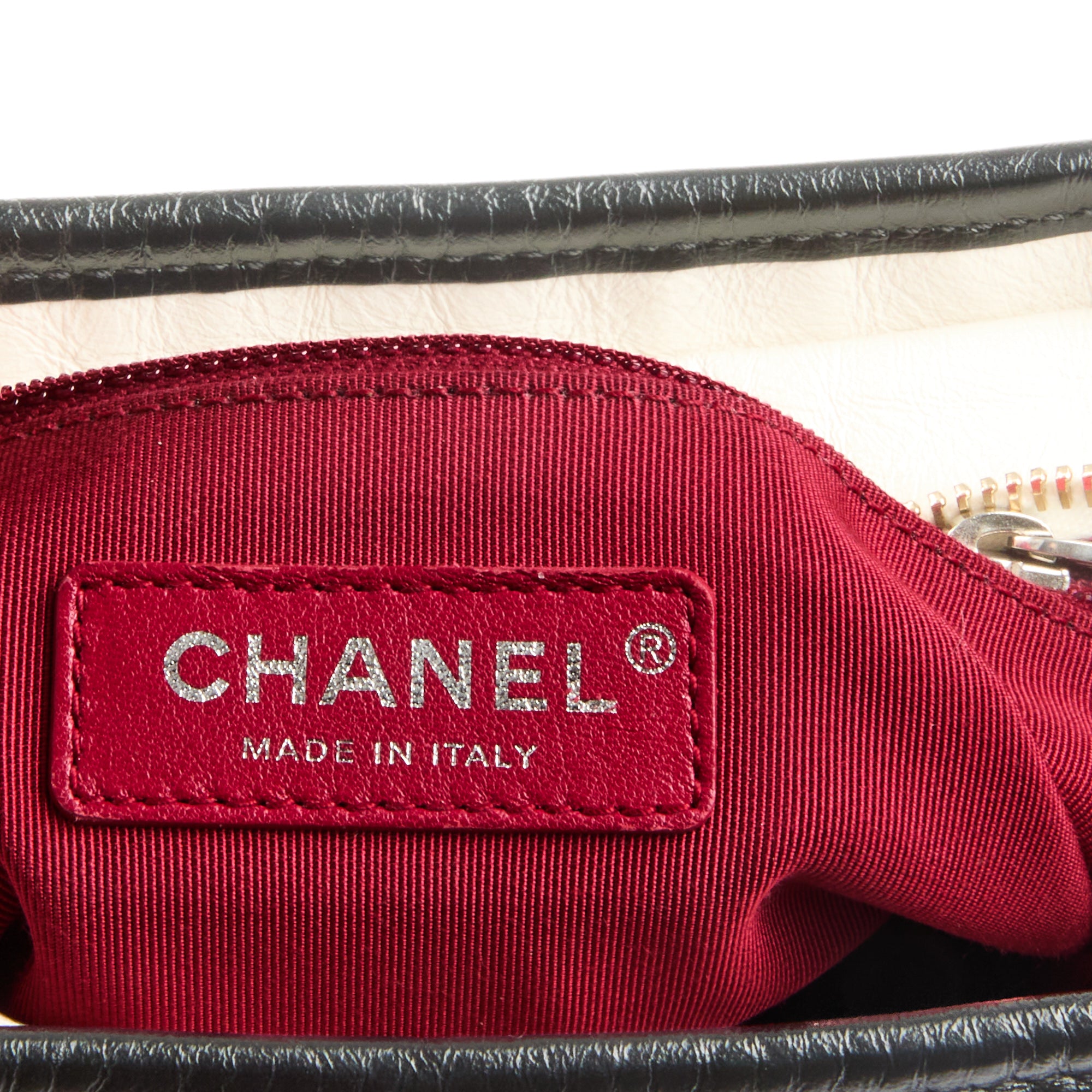 CHANEL - Sac bandoulière Gabrielle cuir noir et blanc PM - Handbag