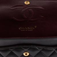 CHANEL - Classique Timeless black leather shoulder bag - Handbag