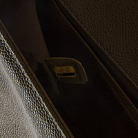 CHANEL - Sac bandoulière Boy médium cuir caviar gris beige - Handbag