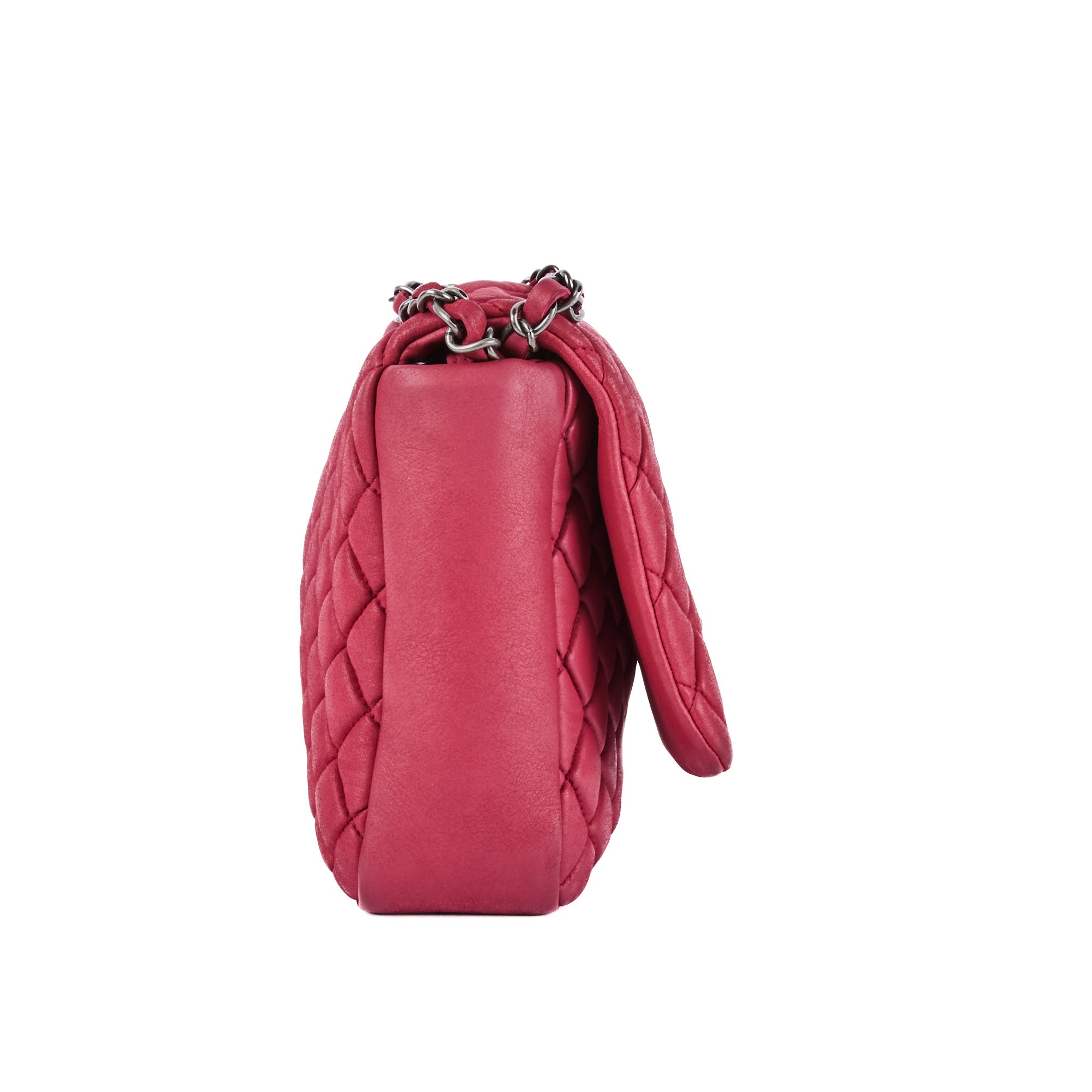 CHANEL - Timeless Bubble handbag in fuchsia quilted leather 