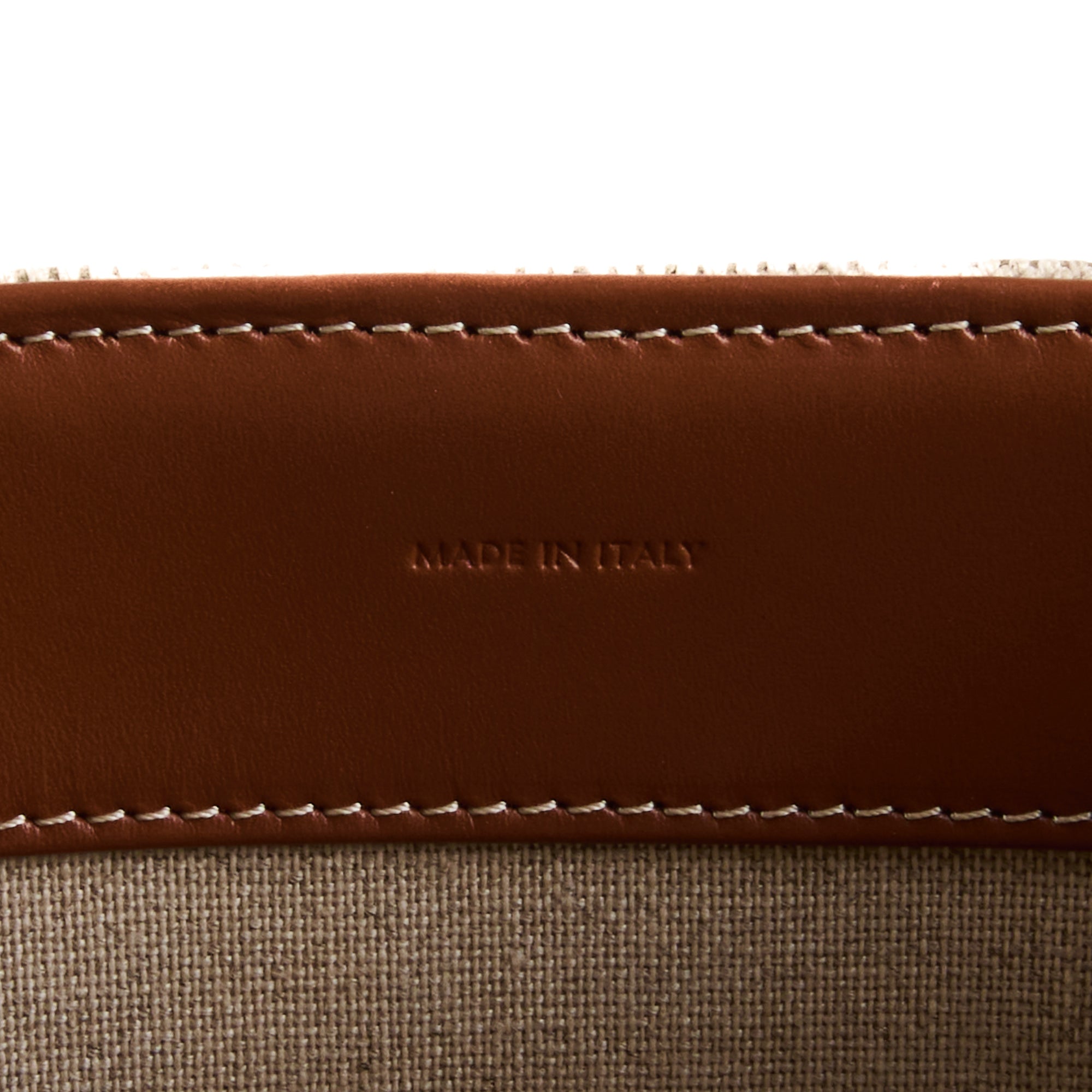 CELINE - Sac bandoulière Triomphe Box cuir & toile écru - Handbag