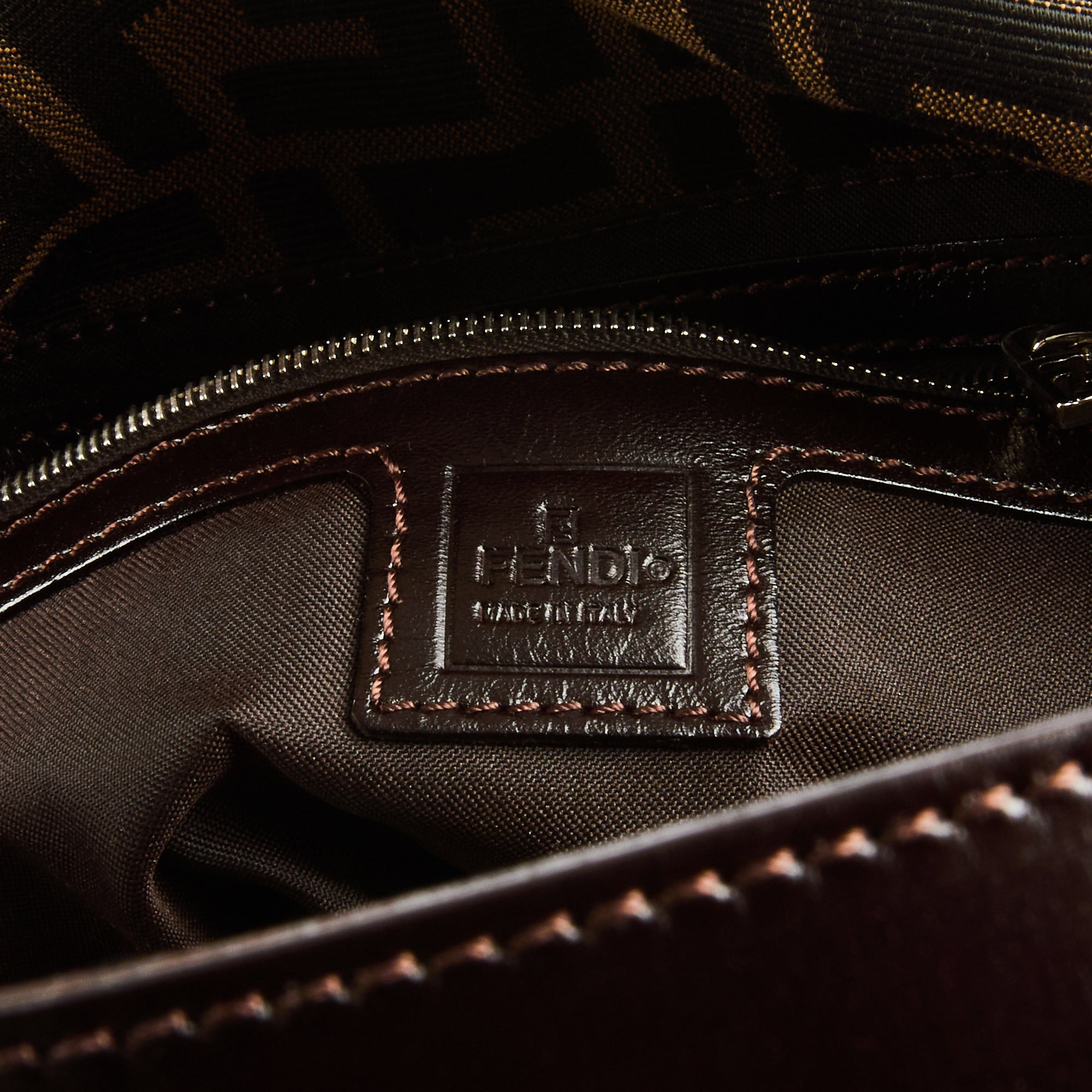 FENDI - Mama Baguette brown Zucca canvas handbag - Handbag